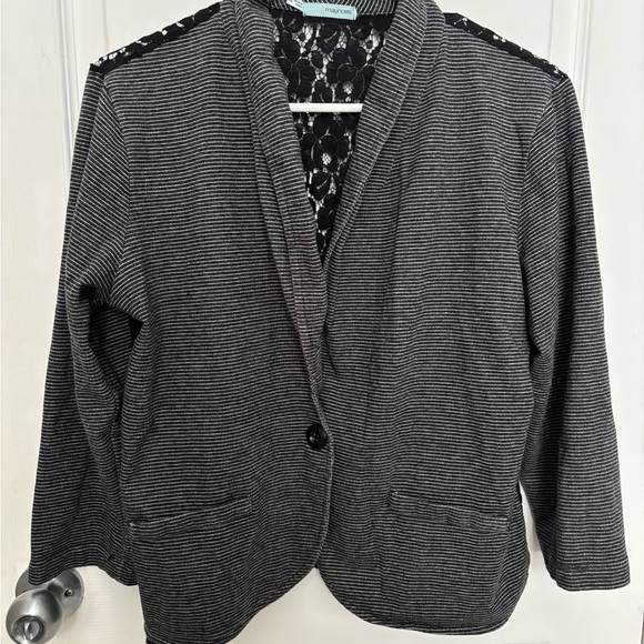 Maurices Tops - Maurices Cropped Soft Cloth Button and Lace Blazer Black White Size XL